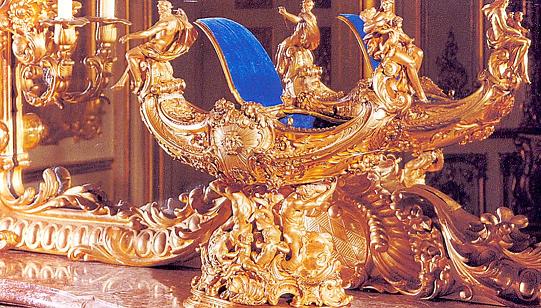 Ваза для приборов с эмблемами Людовика XIV, Линдерхоф [Неизвестен]